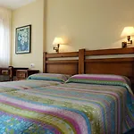 ゲストハウス El Mirador De Comillas Trasvia