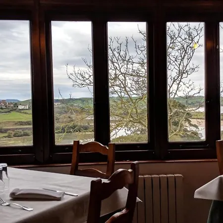 El Mirador De Comillas 招待所